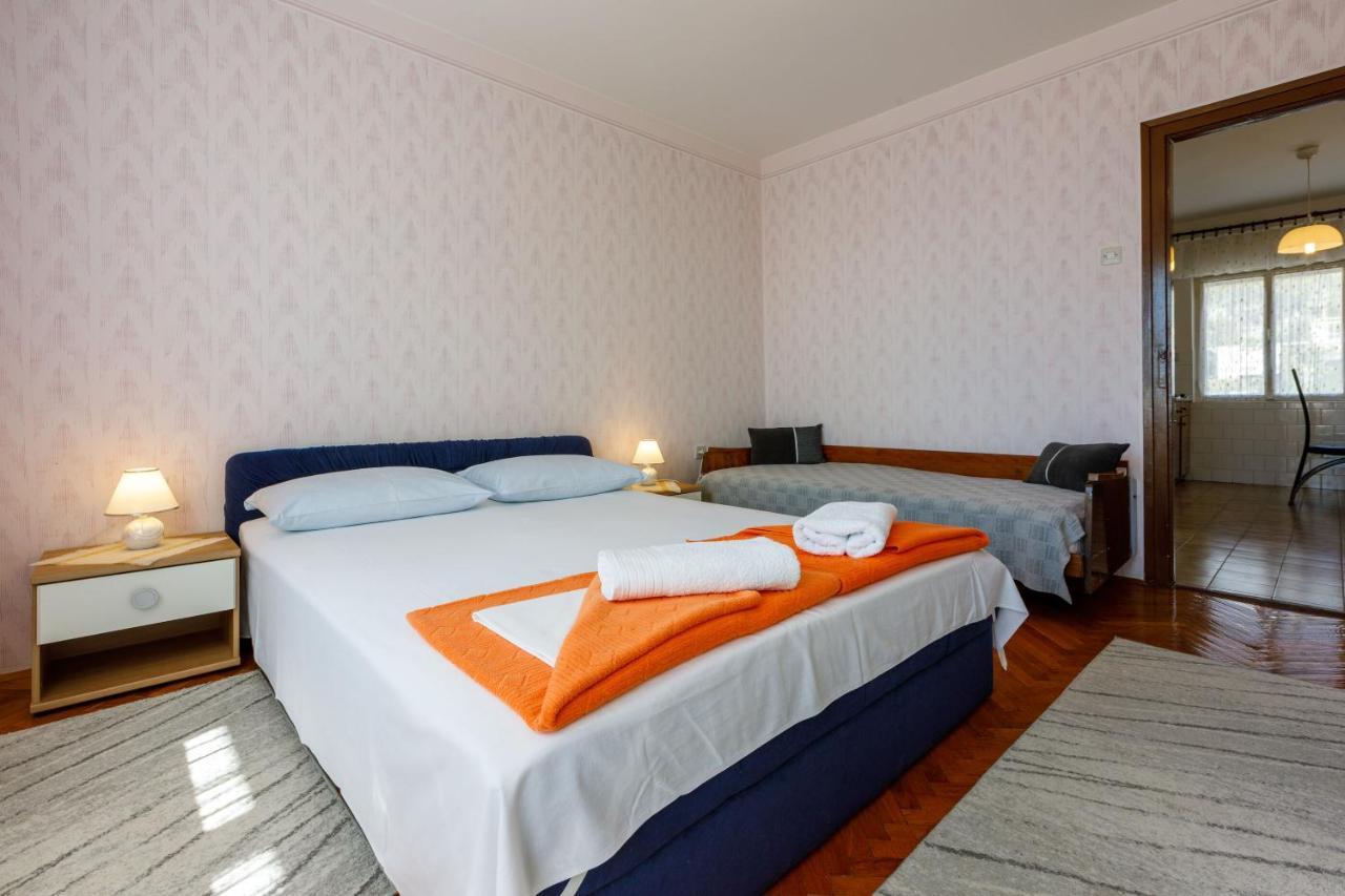 Apartments Danica Dramalj Luaran gambar