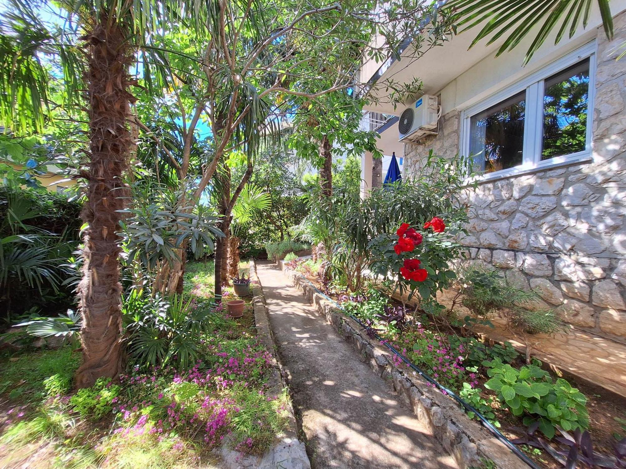 Apartments Danica Dramalj Luaran gambar